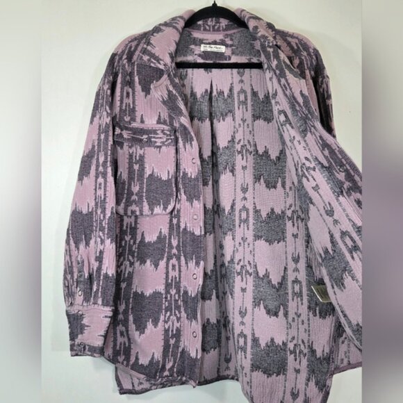 FREE PEOPLE WE THE FREE IZZIE CARGO JACQUARD SHACKET. - Picture 5 of 8